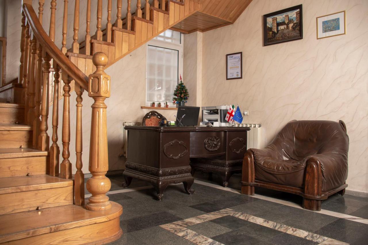 Hotel 125 Тбилиси Екстериор снимка