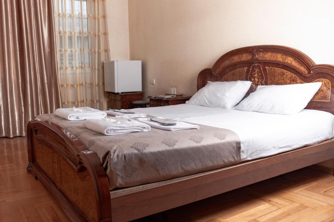 Hotel 125 Тбилиси Екстериор снимка