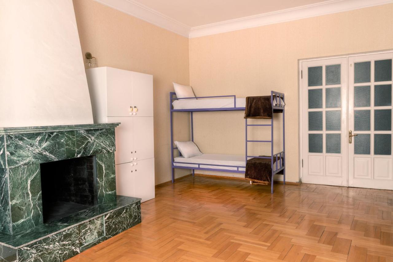 Hotel 125 Тбилиси Екстериор снимка