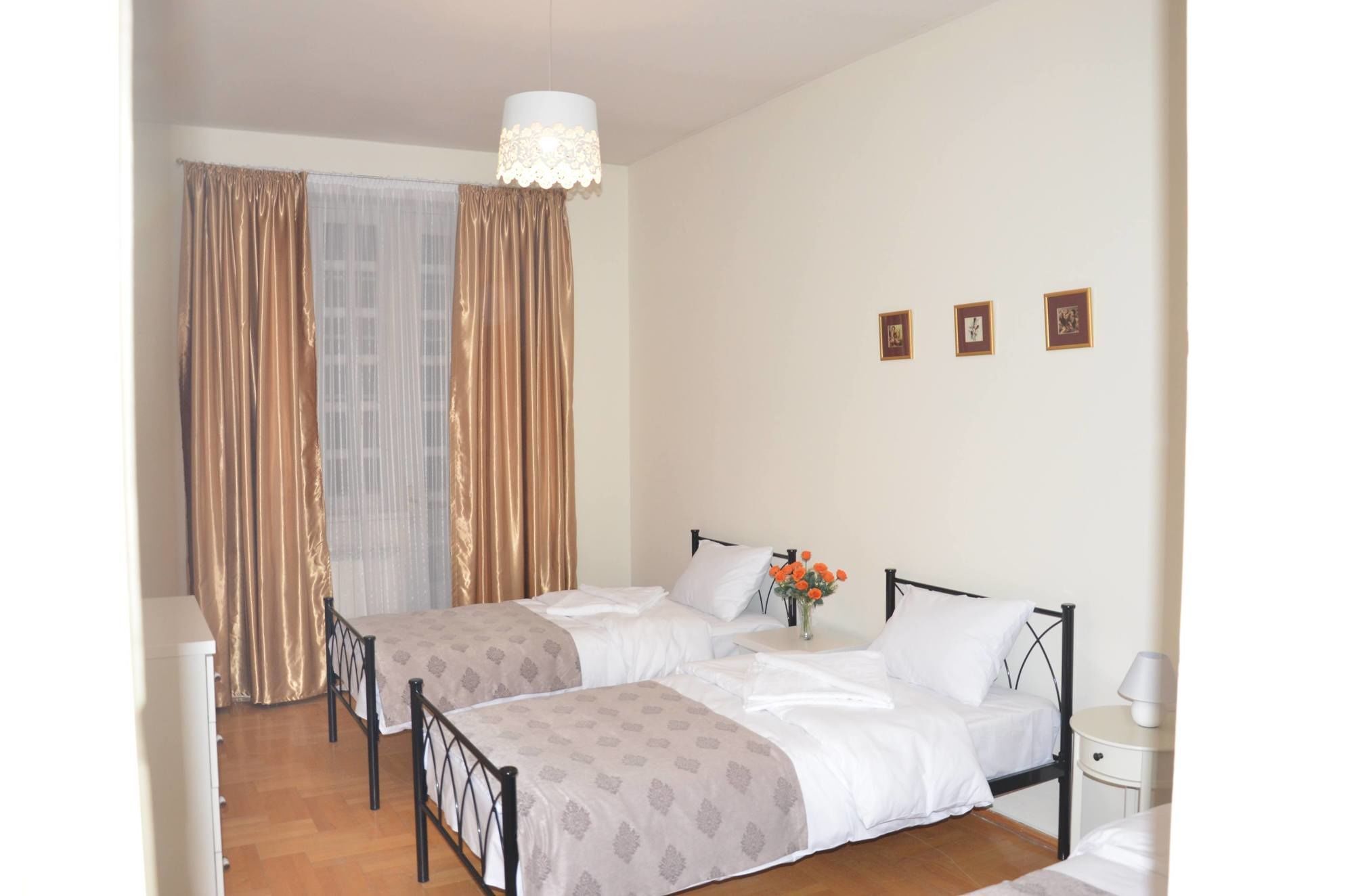 Hotel 125 Тбилиси Екстериор снимка