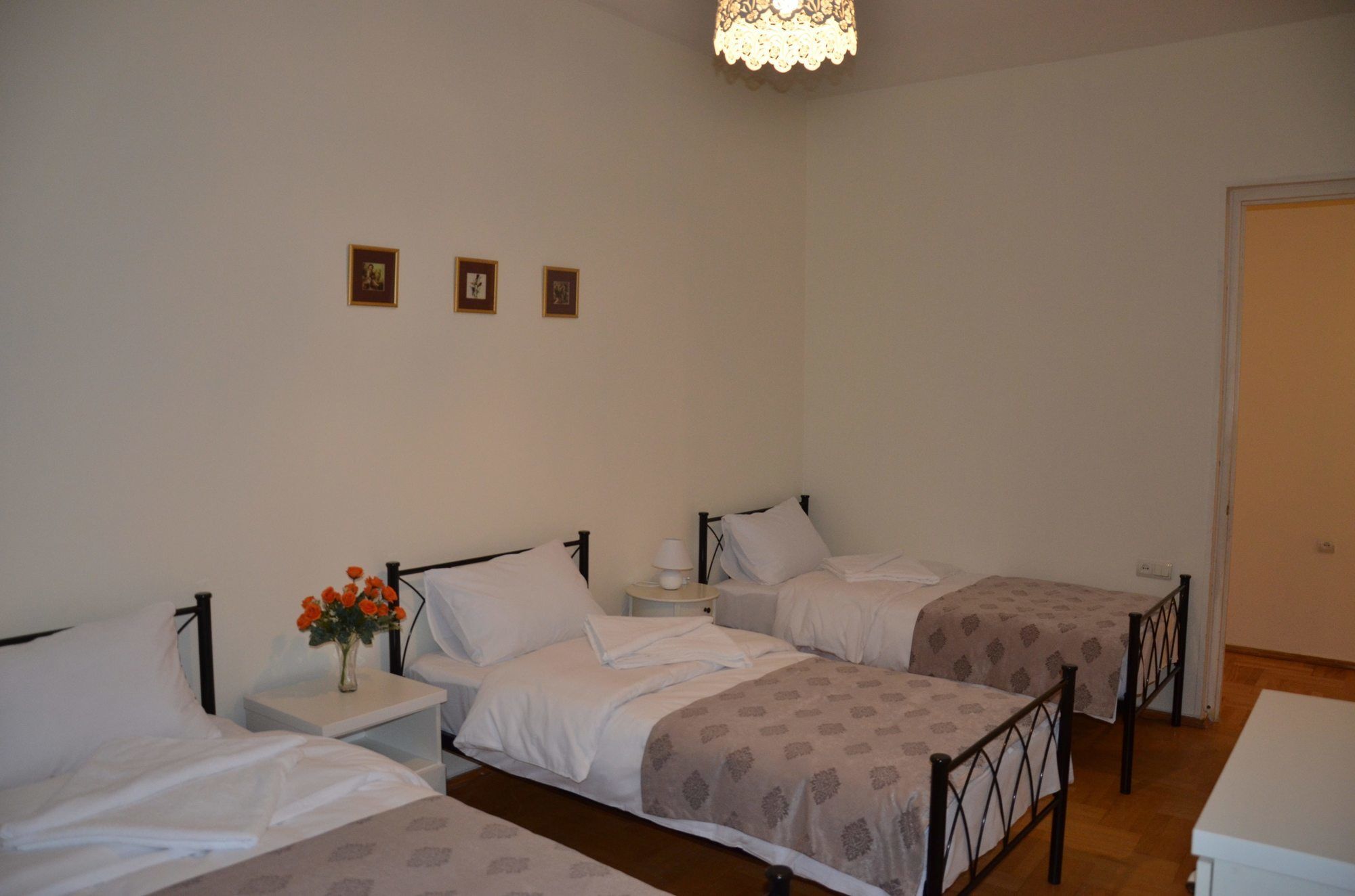 Hotel 125 Тбилиси Екстериор снимка